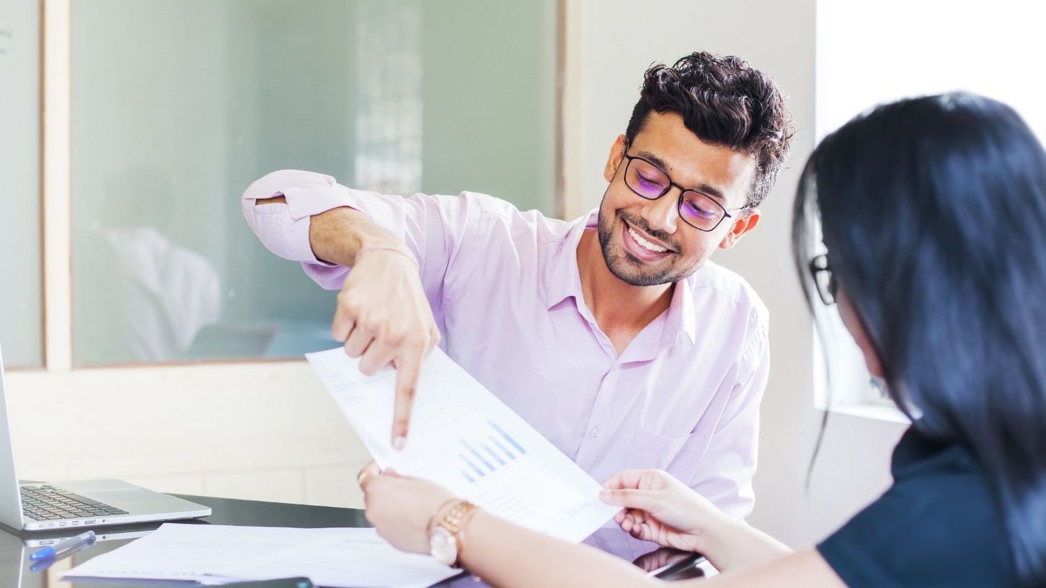 How to Choose a Debt Syndication Firm That Supports Long-Term Growth?