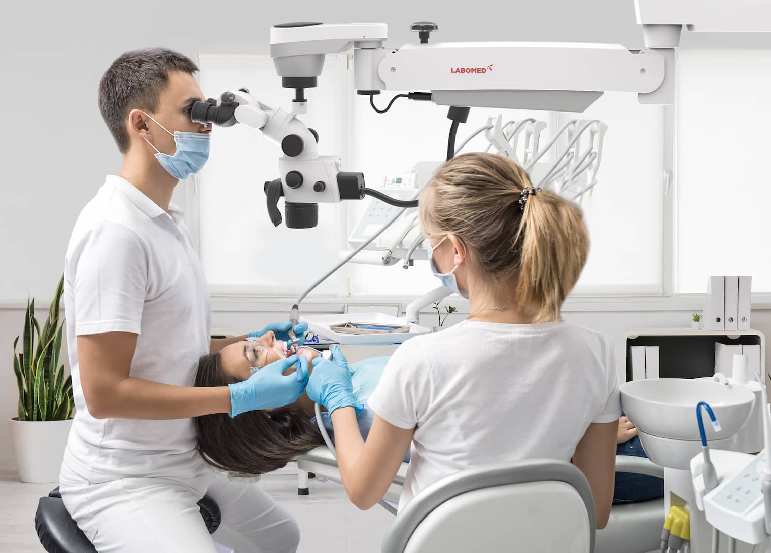 Endodontic Microscope: A Game-Changer in Root Canal Precision